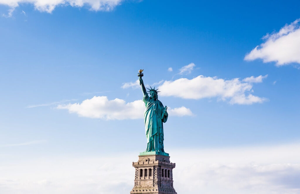 Top 4 Challenges International Students Face in the US and How to Overcome Them