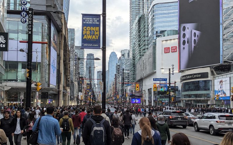 studying in canada for brazilians