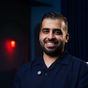 تصویر کامیار حسینی